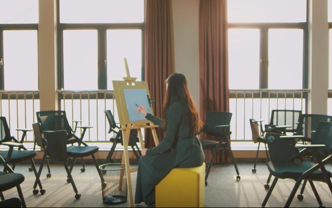 百捷企管，各有不凡