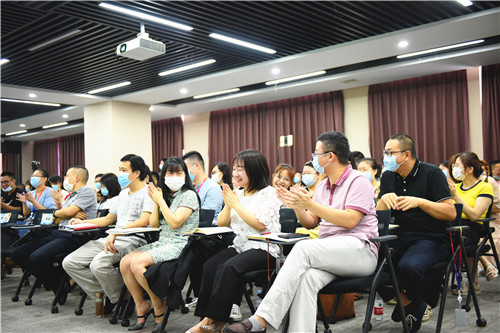 154134411.jpg DSC_5546.jpg